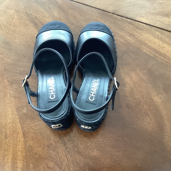 CHANEL espadrilles size 38 - Picture 3 of 5